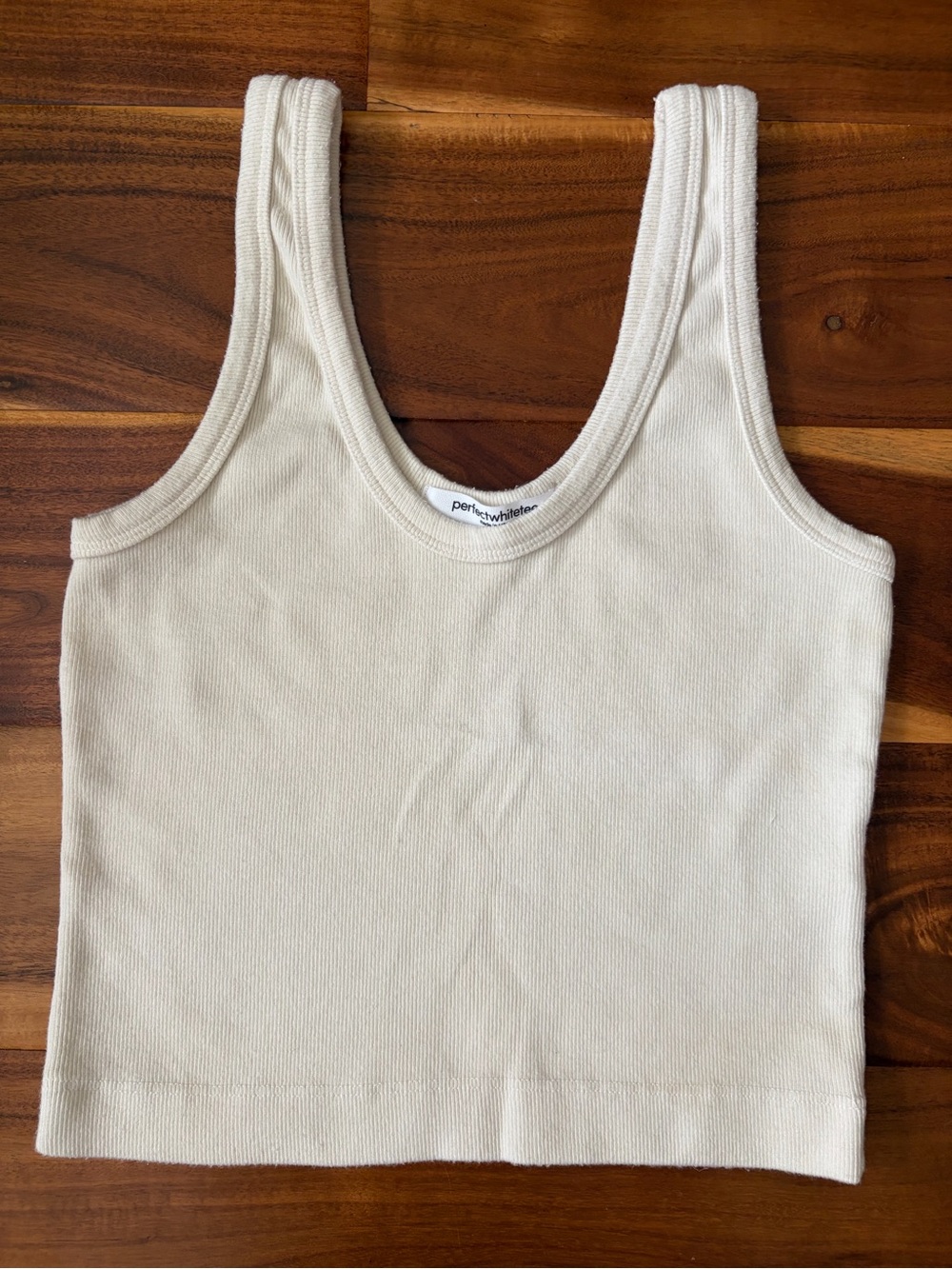 Perfect WhiteTee brand Ribbed Tank Top Small NEW